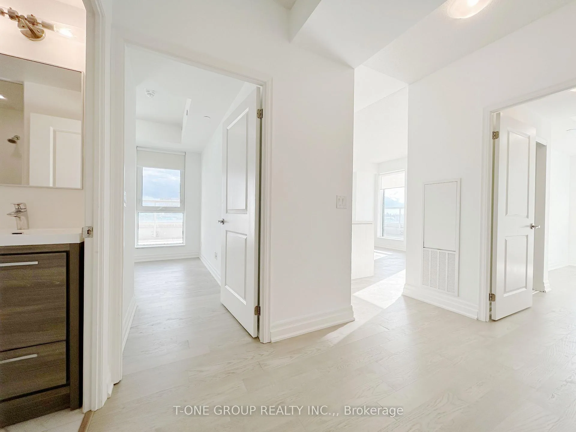 Photo 8 of Unit 713, 8 Rouge Valley Drive W, Markham, Unionville — HOMEH