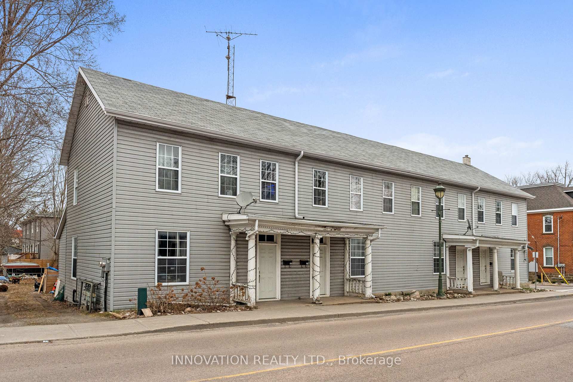 Front of 275 Bridge Street