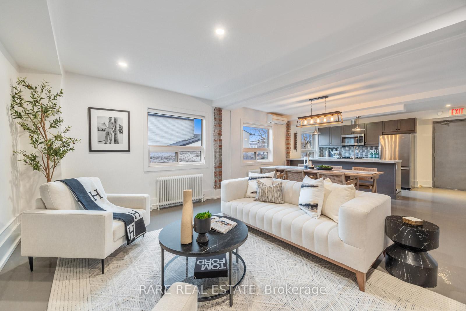Photo 1 of Unit #5, 2B Minto Street, Toronto, Greenwood-Coxwell — HOMEH