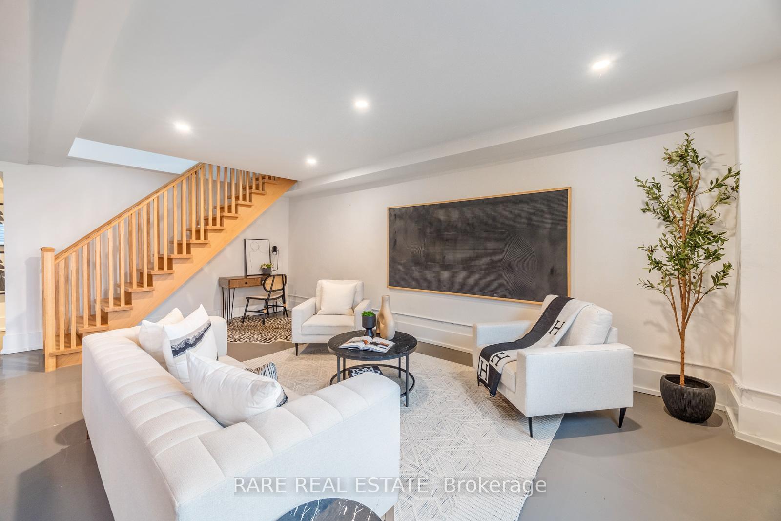 Photo 30 of Unit #5, 2B Minto Street, Toronto, Greenwood-Coxwell — HOMEH