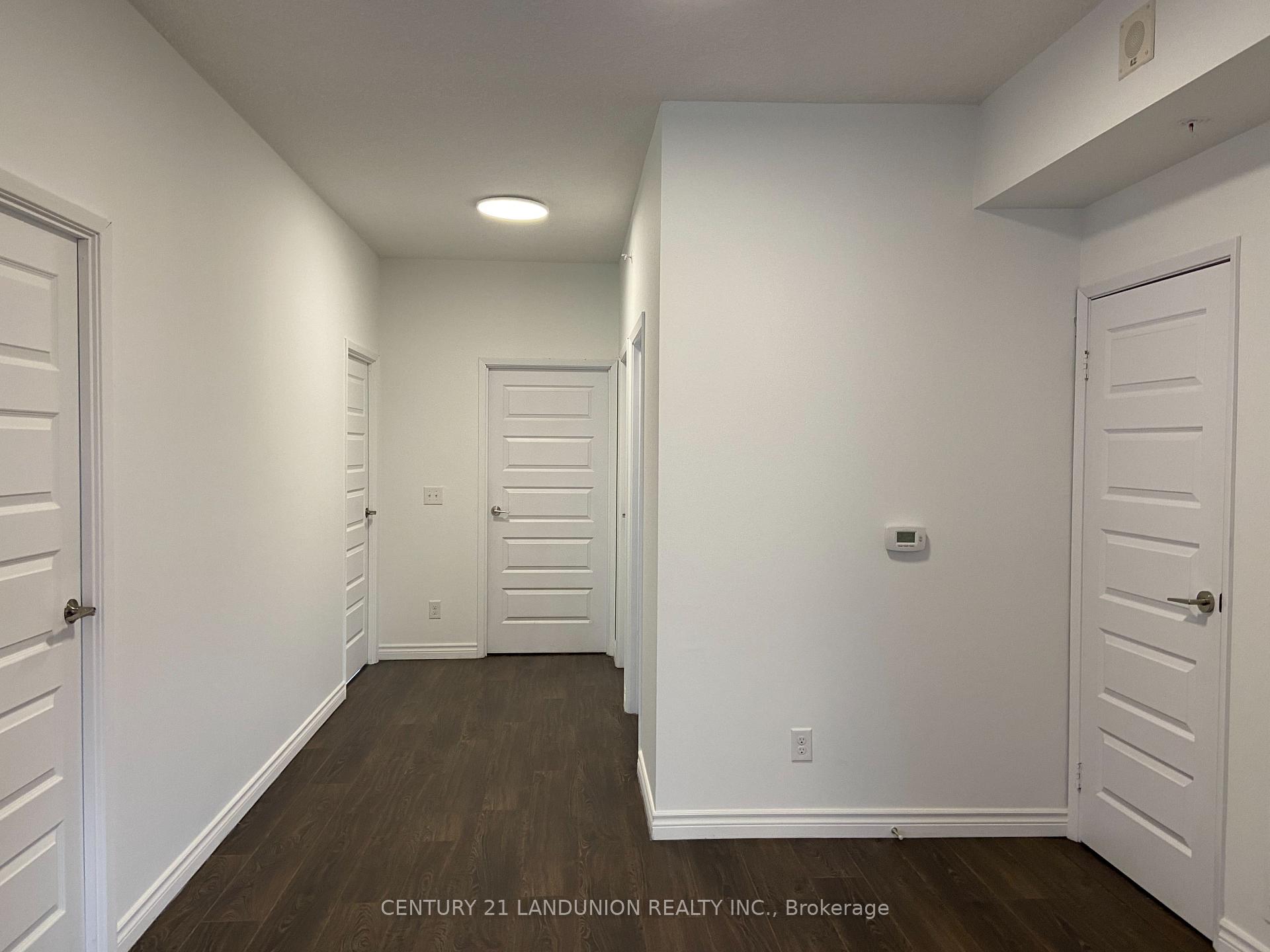 Photo 4 of Unit #1004, 160 King Street N, Waterloo — HOMEH