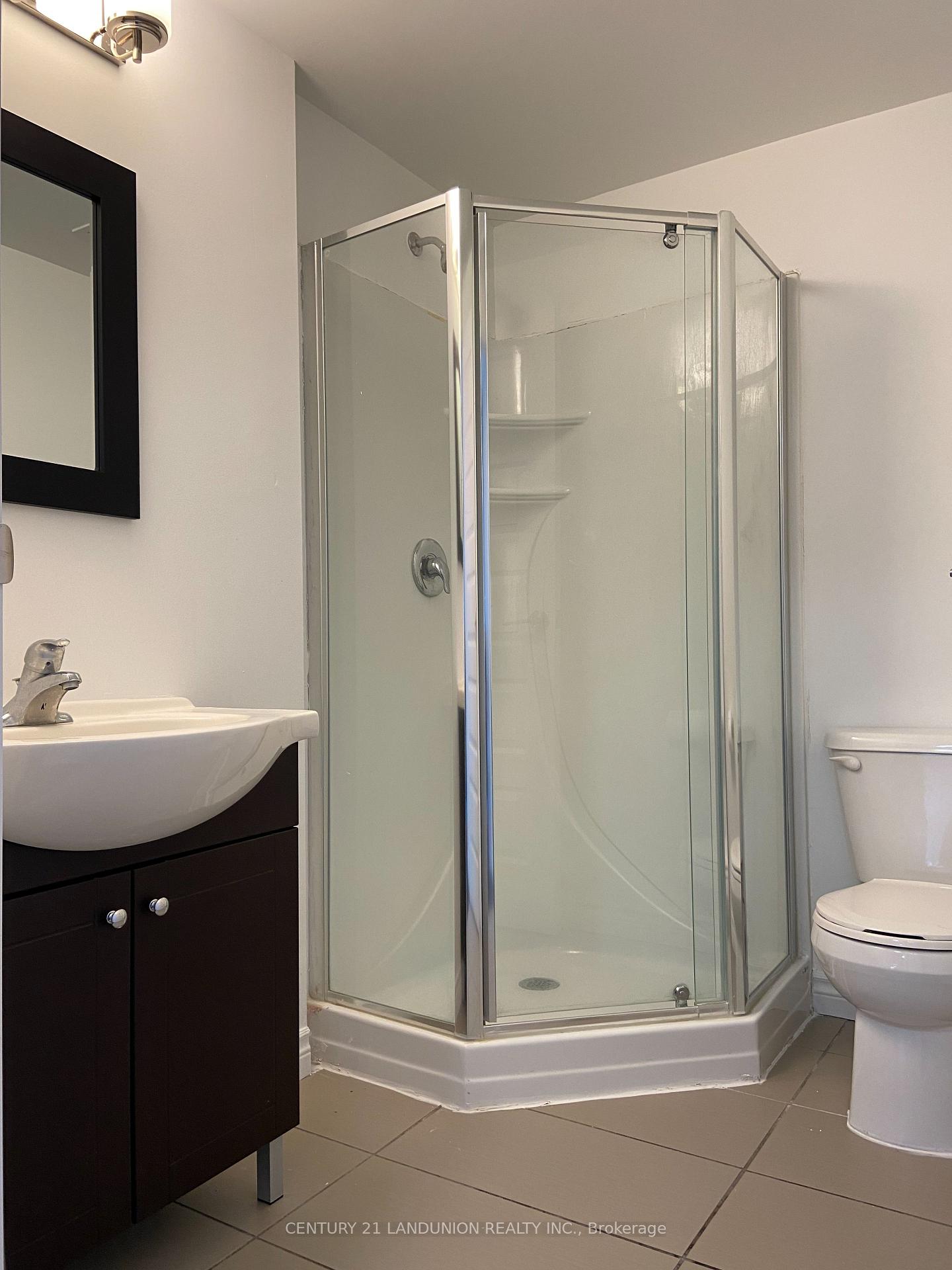 Photo 9 of Unit #1004, 160 King Street N, Waterloo — HOMEH