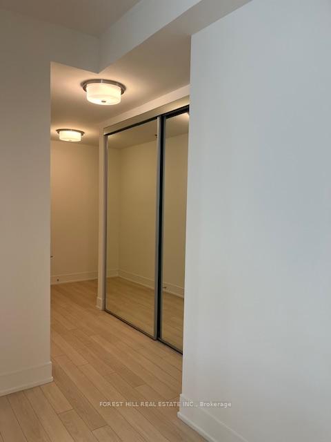 Photo 4 of Unit 402, 310 Tweedsmuir Avenue, Toronto, Forest Hill South — HOMEH