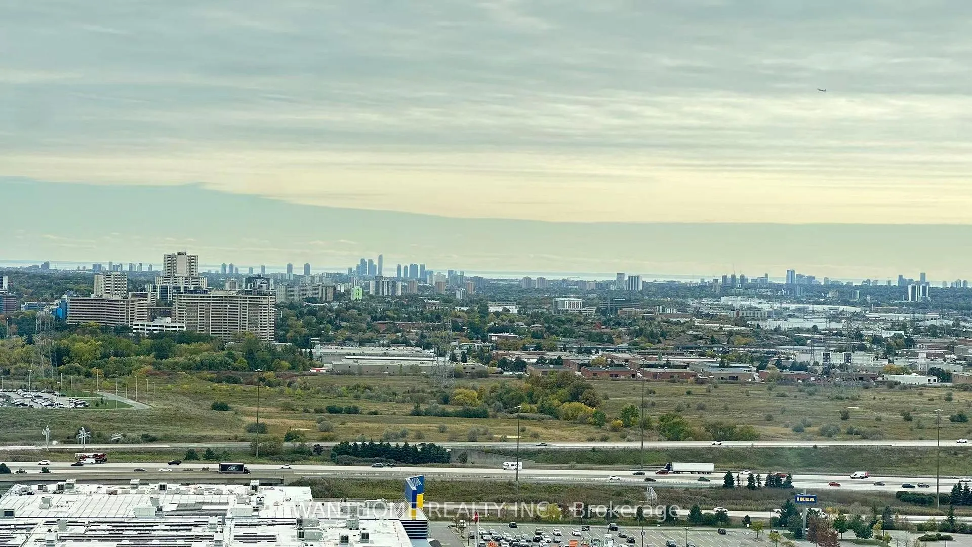 Photo 4 of Unit 2809, 8 Interchange Way, Vaughan, Vaughan Corporate Centre — HOMEH