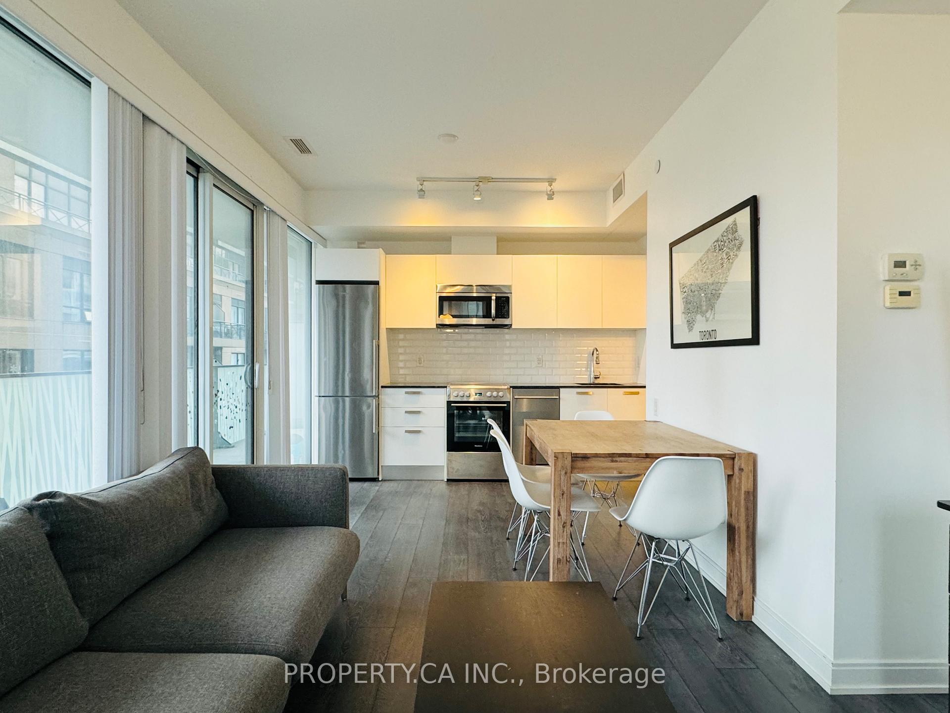 Front of Unit 1404, 42 Charles Street E