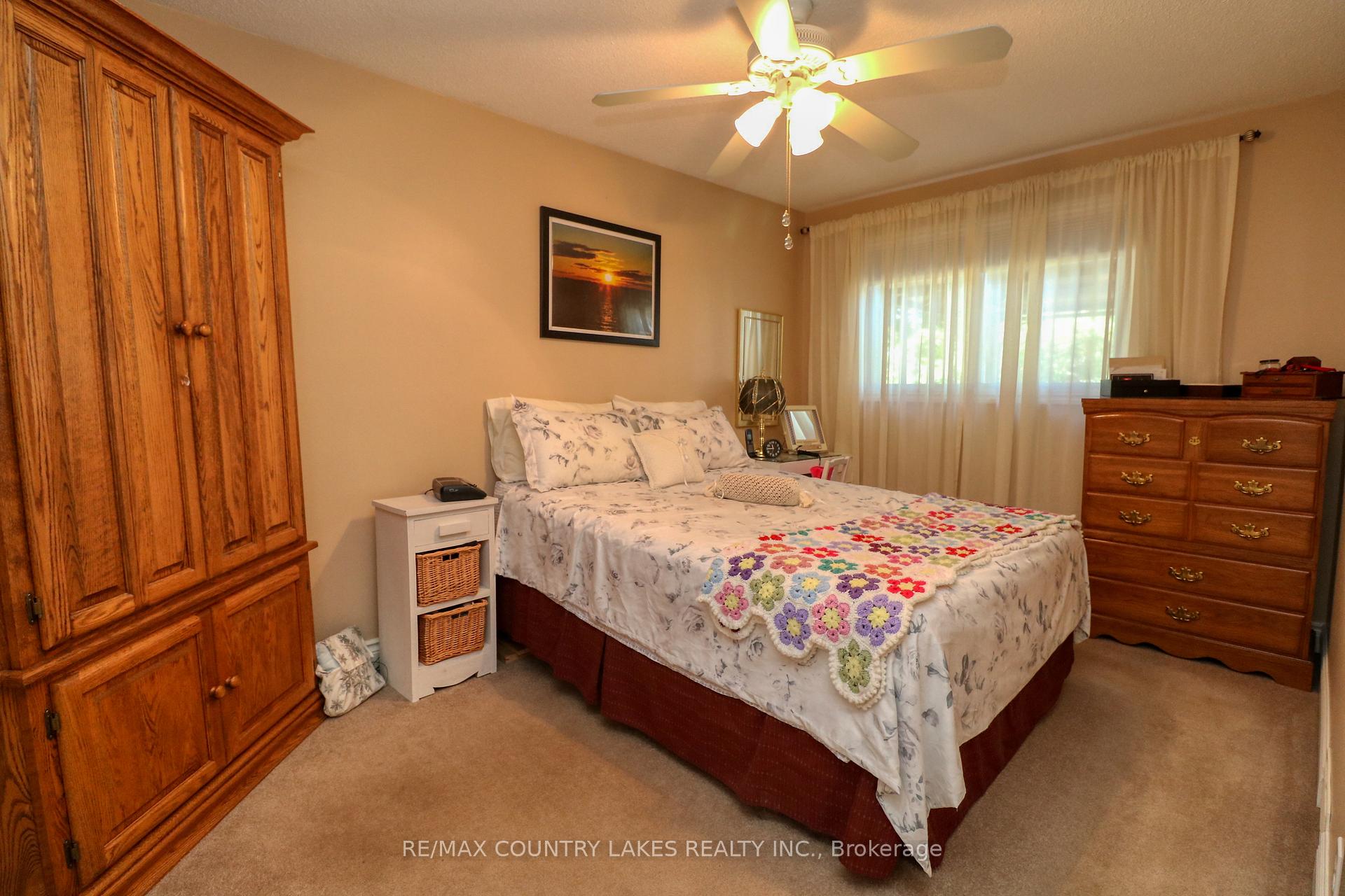 Photo 9 of 588 Main Street E, Brock, Beaverton — HOMEH