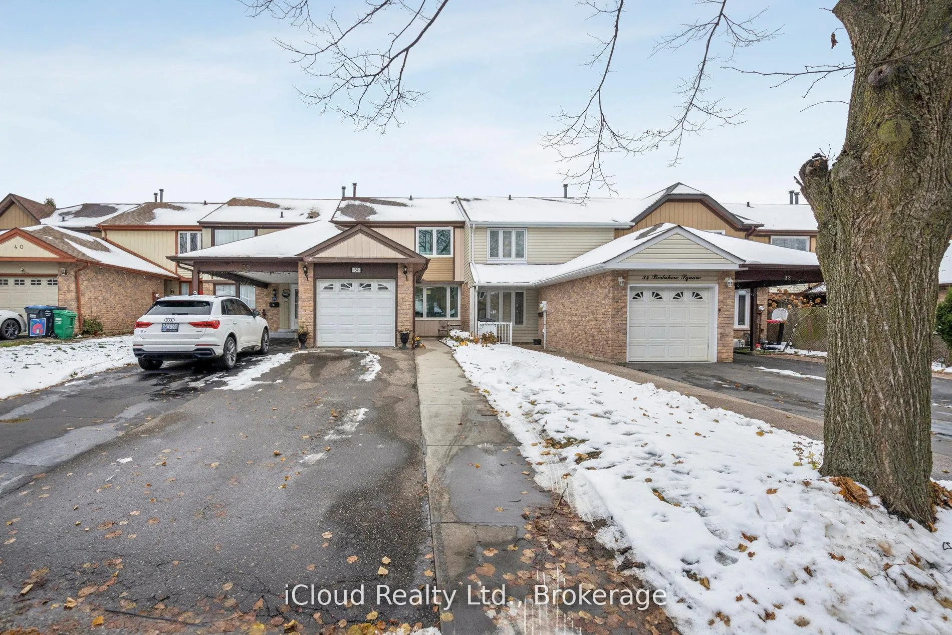 Photo 1 of 36 Berkshire Square E, Brampton, Heart Lake East — HOMEH