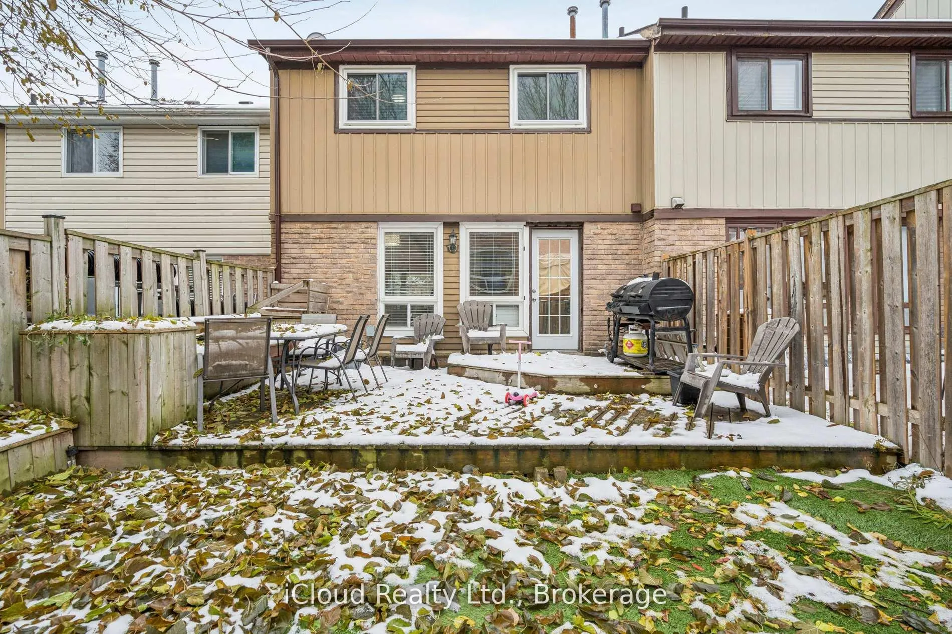 Photo 31 of 36 Berkshire Square E, Brampton, Heart Lake East — HOMEH