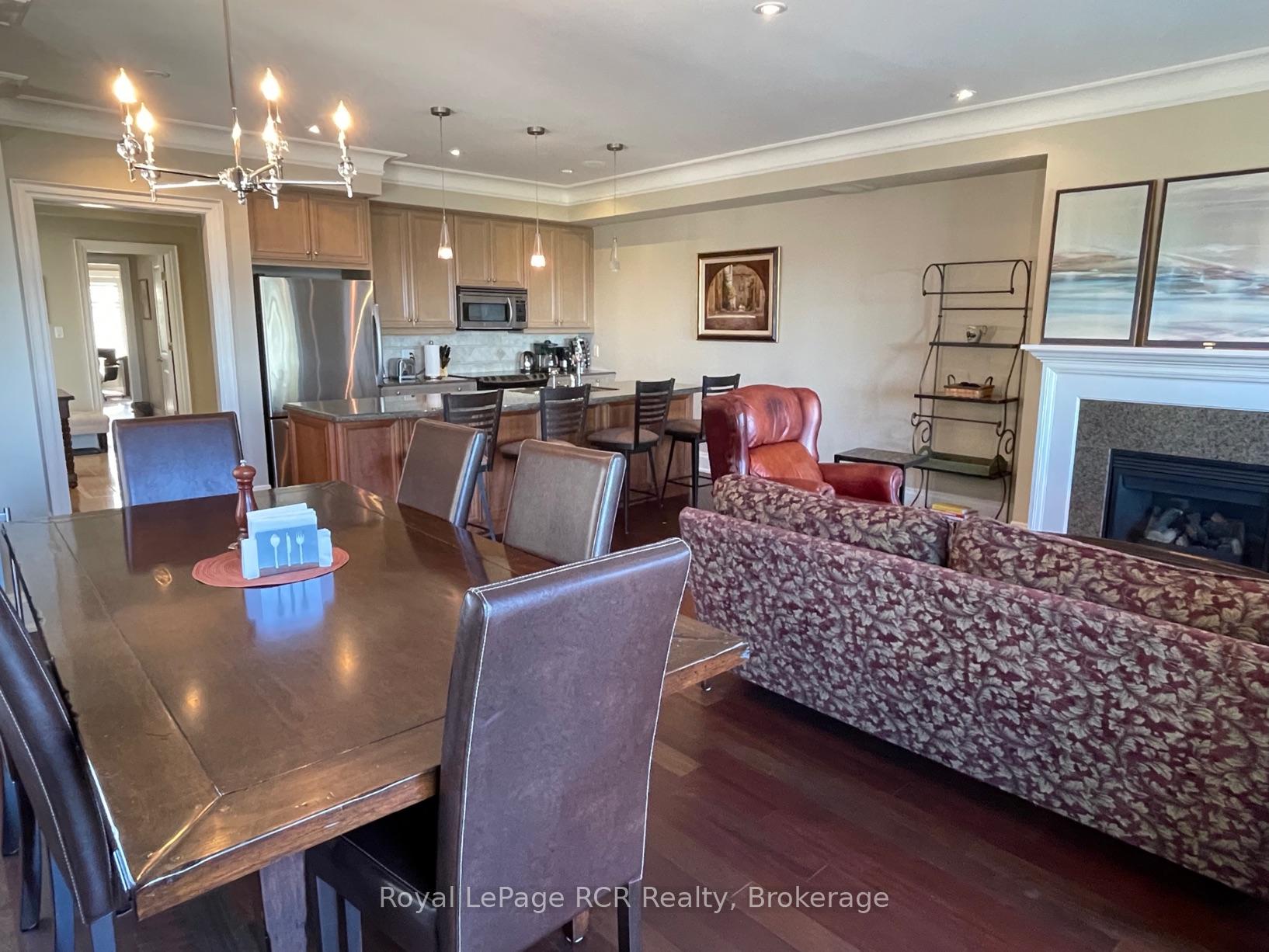 Photo 11 of Unit 402, 40 Trott Boulevard, Collingwood — HOMEH
