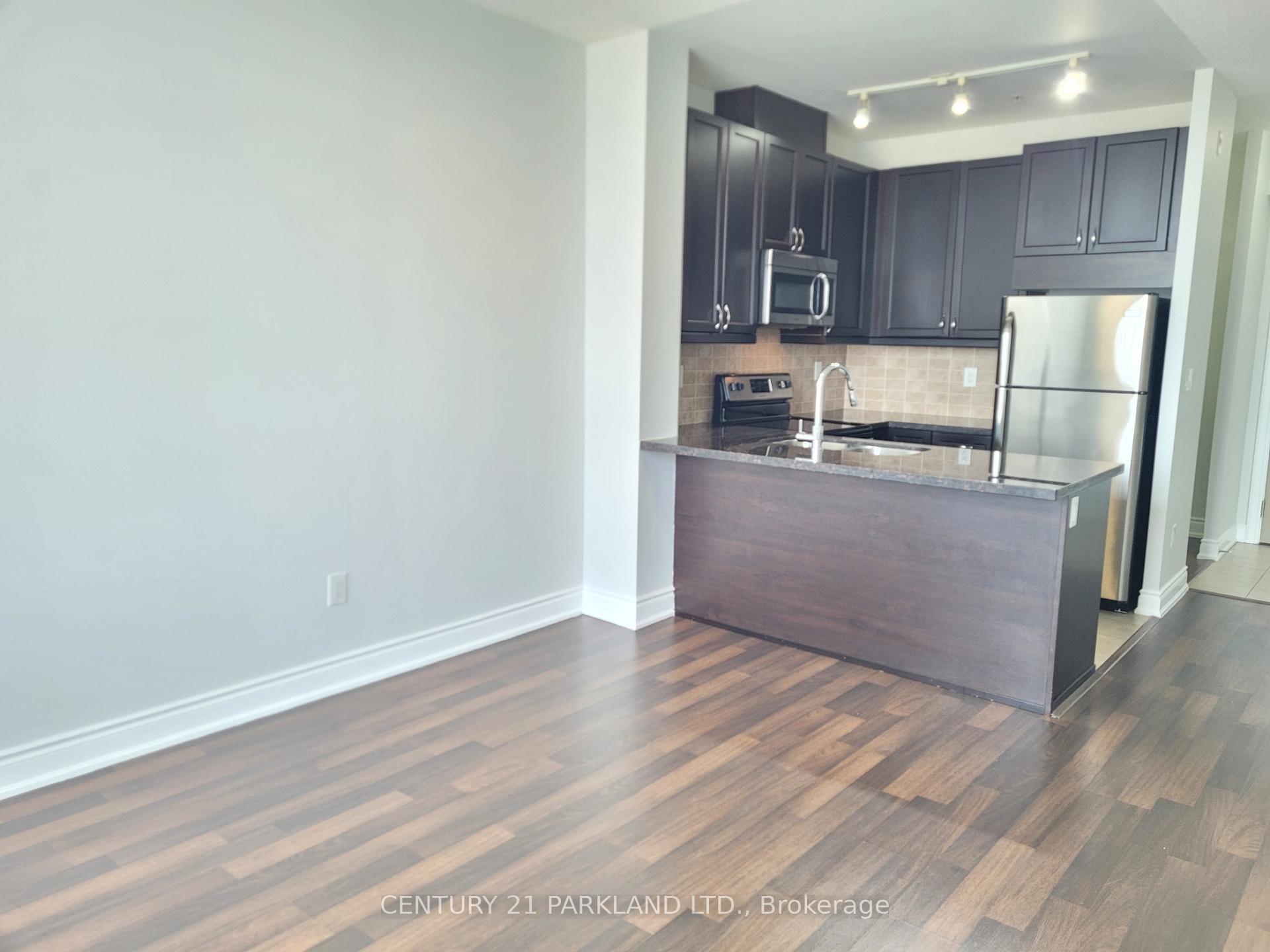 Photo 11 of Unit 402, 2396 Major Mackenzie Drive, Vaughan, Maple — HOMEH