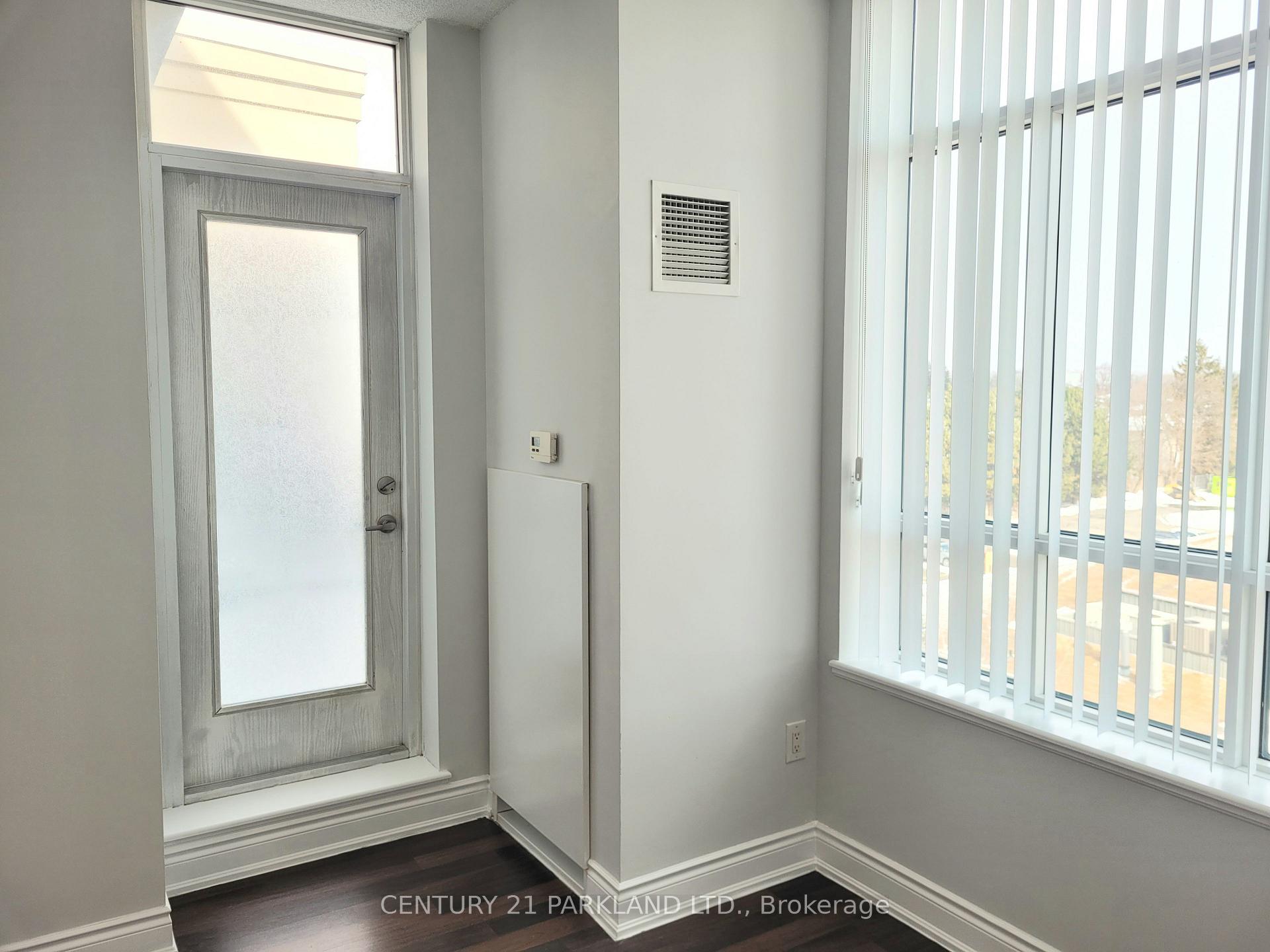 Photo 15 of Unit 402, 2396 Major Mackenzie Drive, Vaughan, Maple — HOMEH