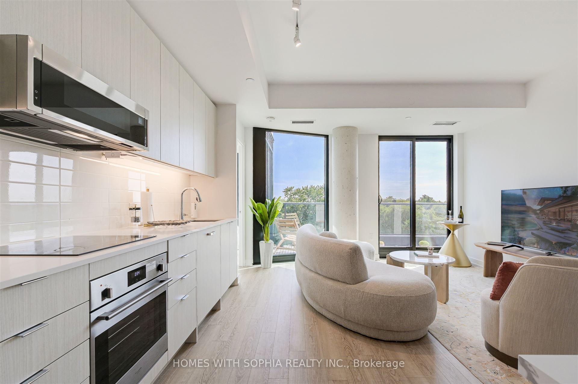 Photo 5 of Unit 607, 250 Lawrence Avenue W, Toronto, Lawrence Park North — HOMEH