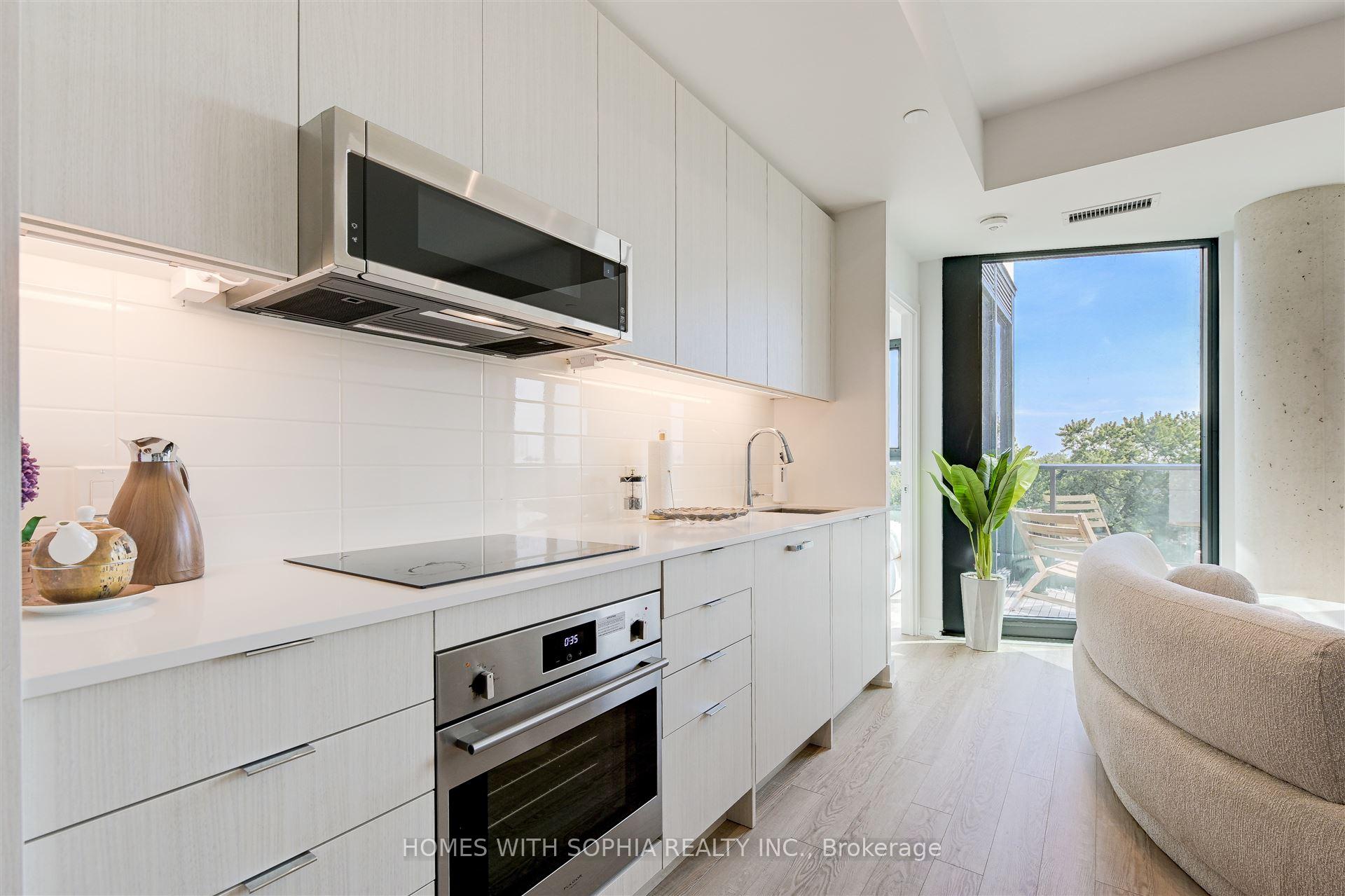 Photo 7 of Unit 607, 250 Lawrence Avenue W, Toronto, Lawrence Park North — HOMEH