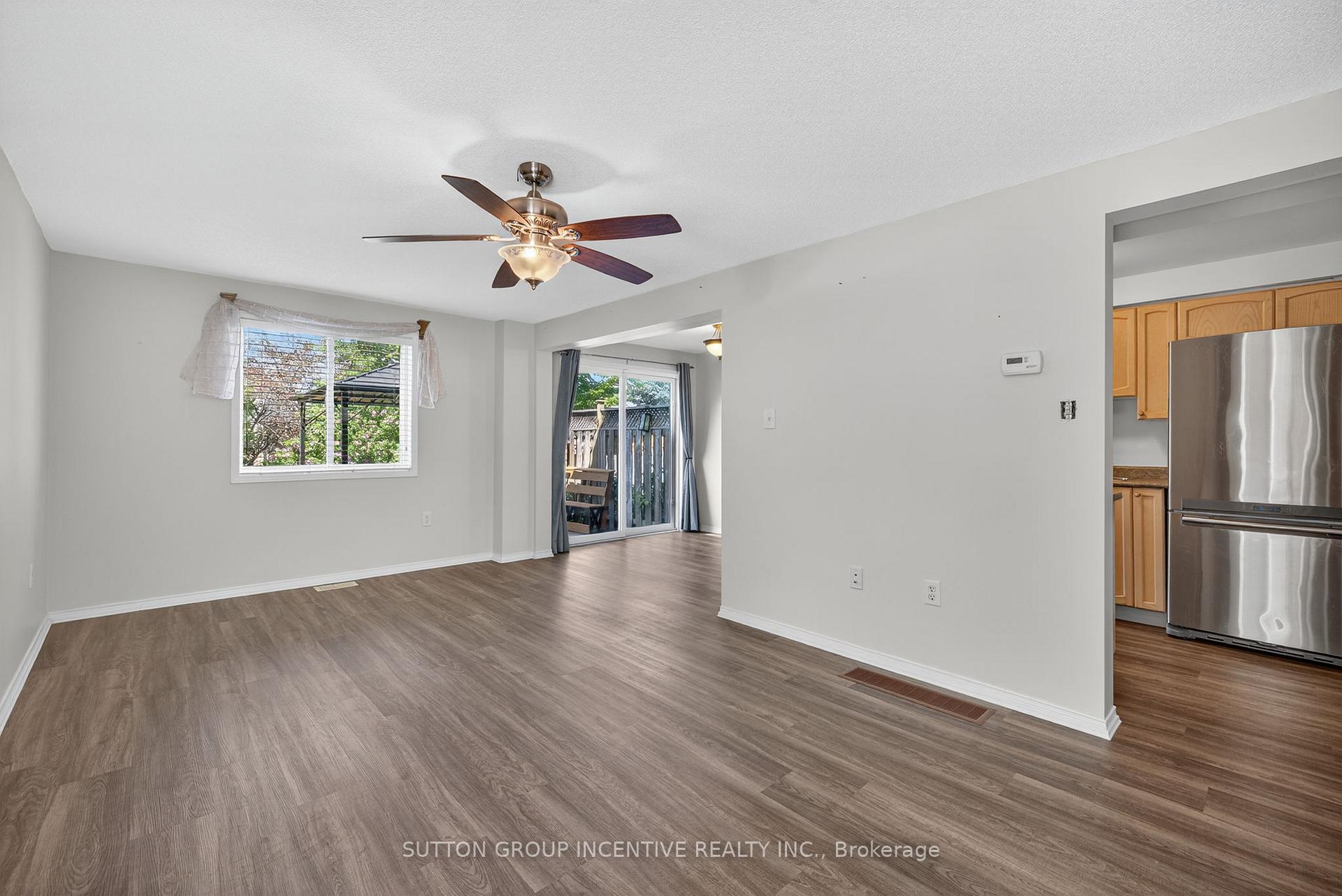 Photo 7 of 189 Nathan Crescent, Barrie, Painswick South — HOMEH