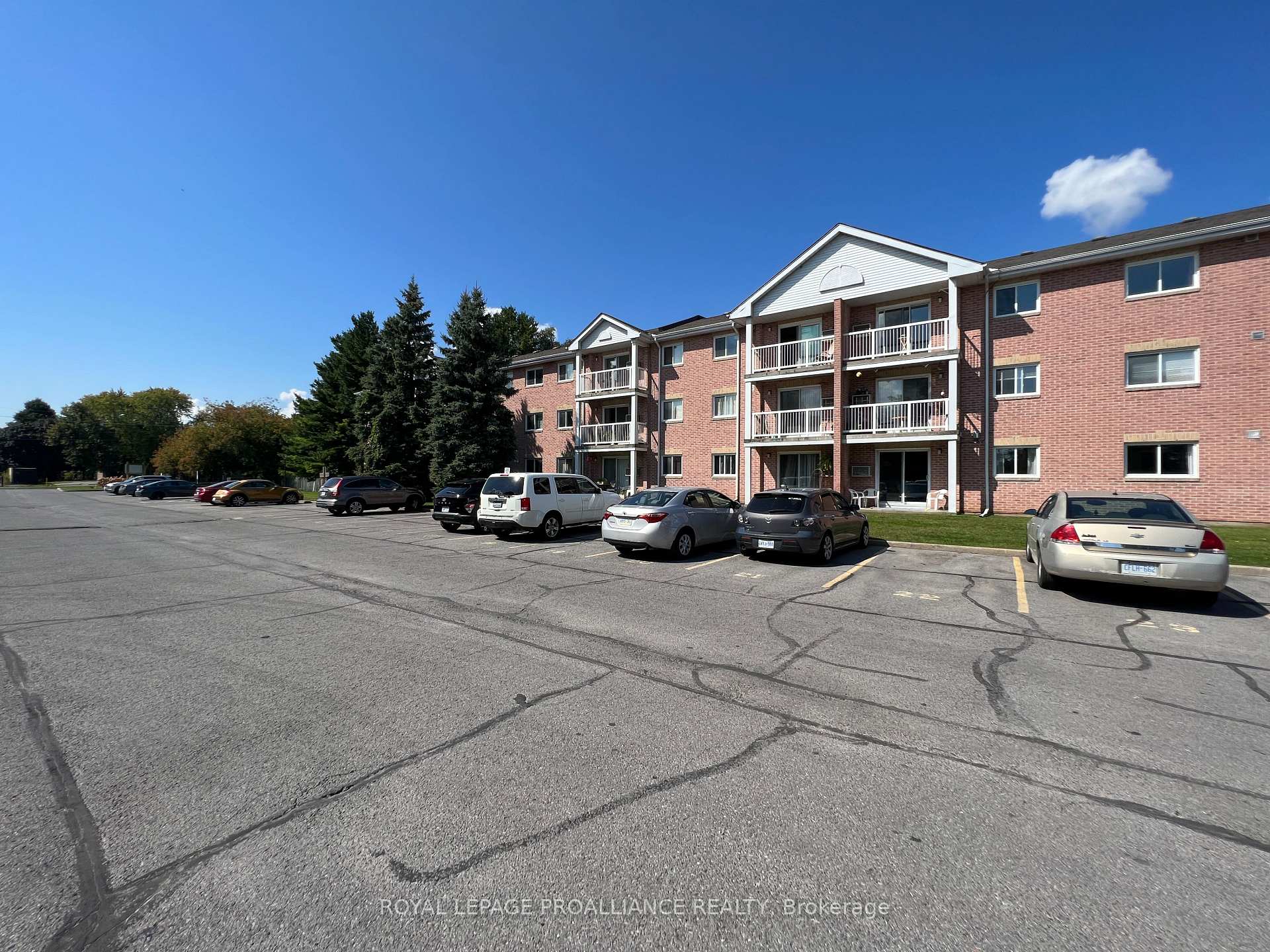 Photo 2 of Unit 215, 175 Haig Road, Belleville, Belleville Ward — HOMEH