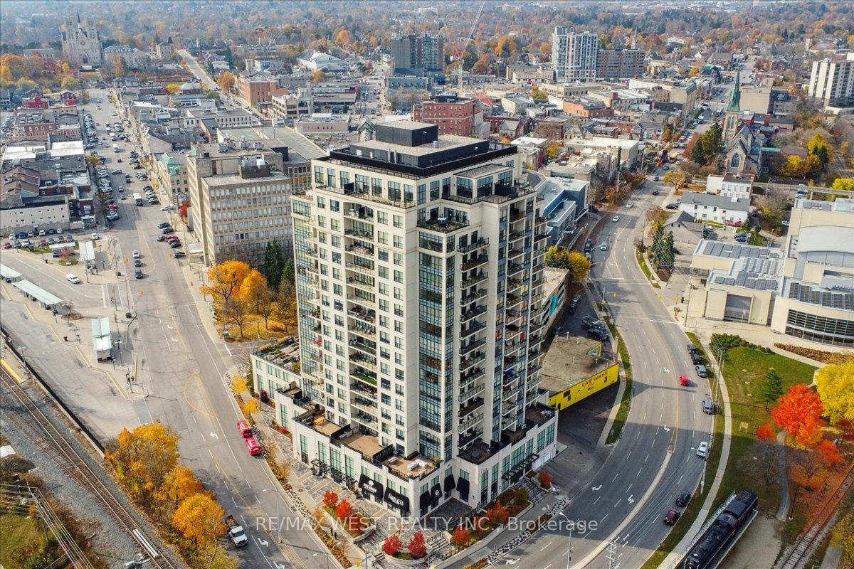 Photo 15 of Unit 402, 160 Macdonell Street, Guelph, Downtown — HOMEH
