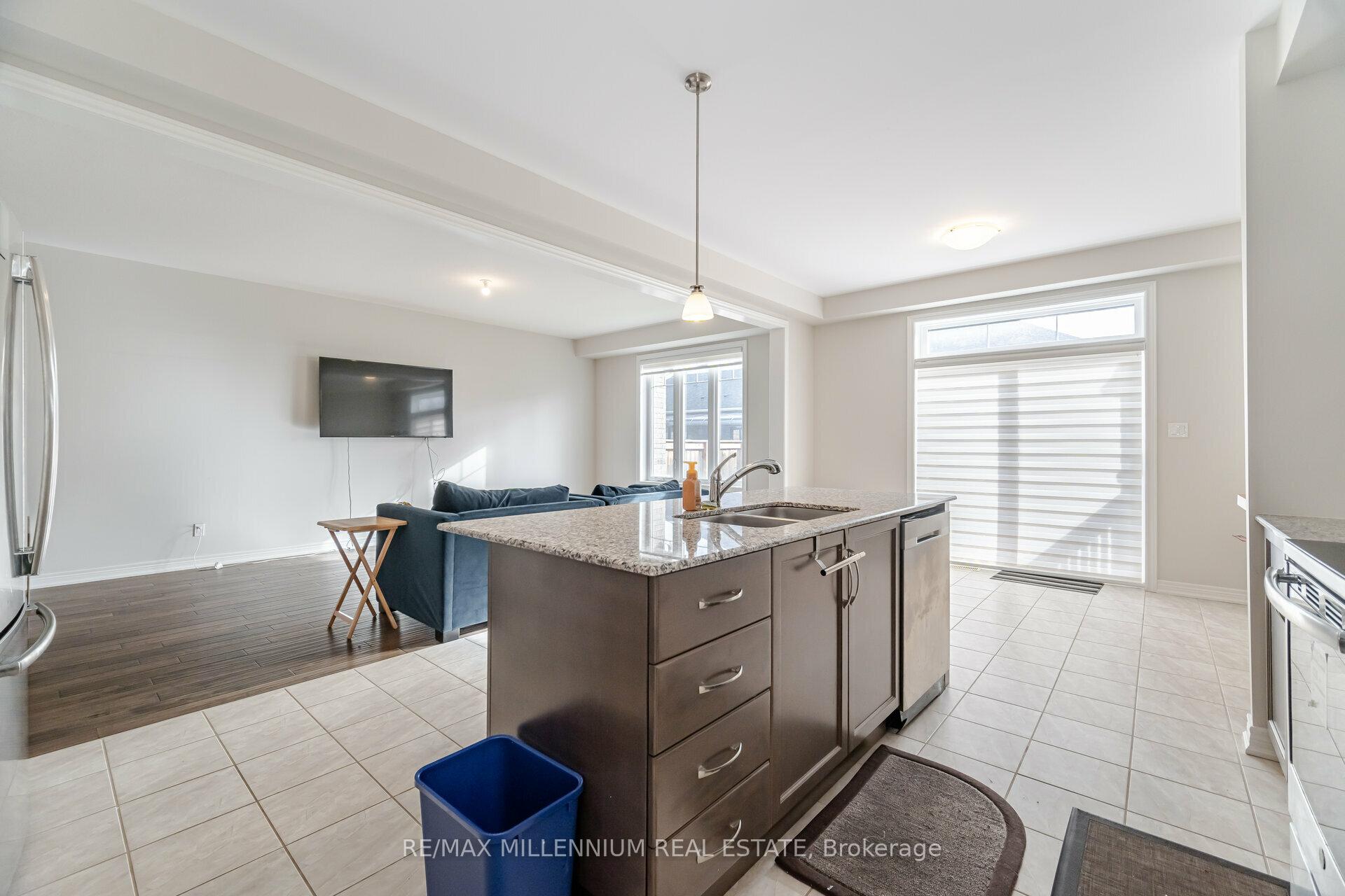 Photo 10 of Unit 5, 68 Turbina Court, Grimsby, Grimsby East — HOMEH