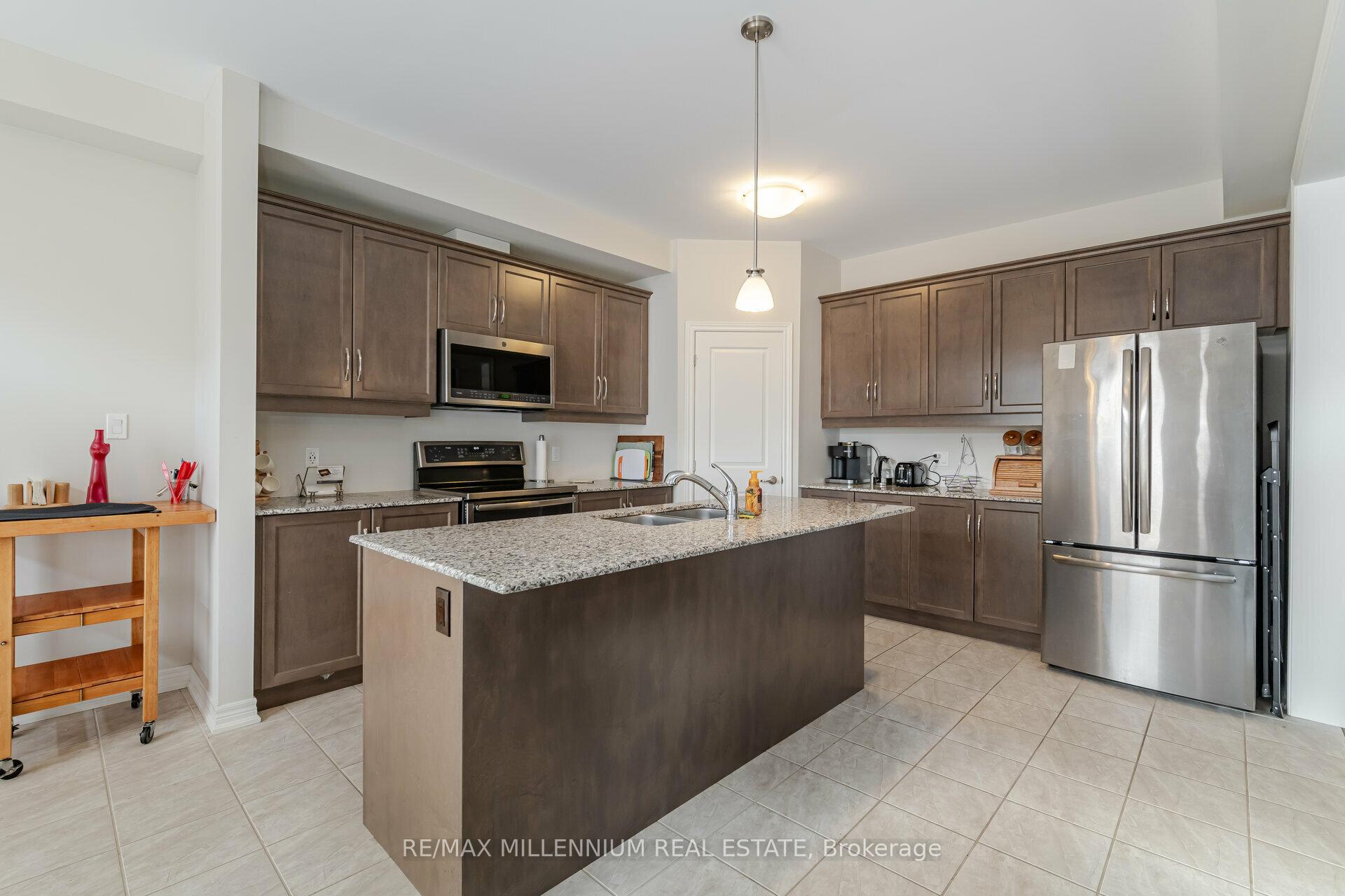 Photo 12 of Unit 5, 68 Turbina Court, Grimsby, Grimsby East — HOMEH