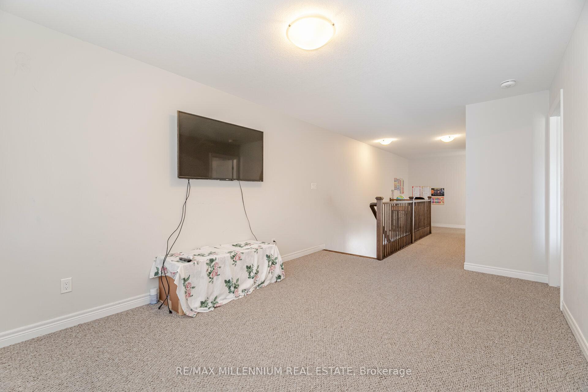 Photo 16 of Unit 5, 68 Turbina Court, Grimsby, Grimsby East — HOMEH