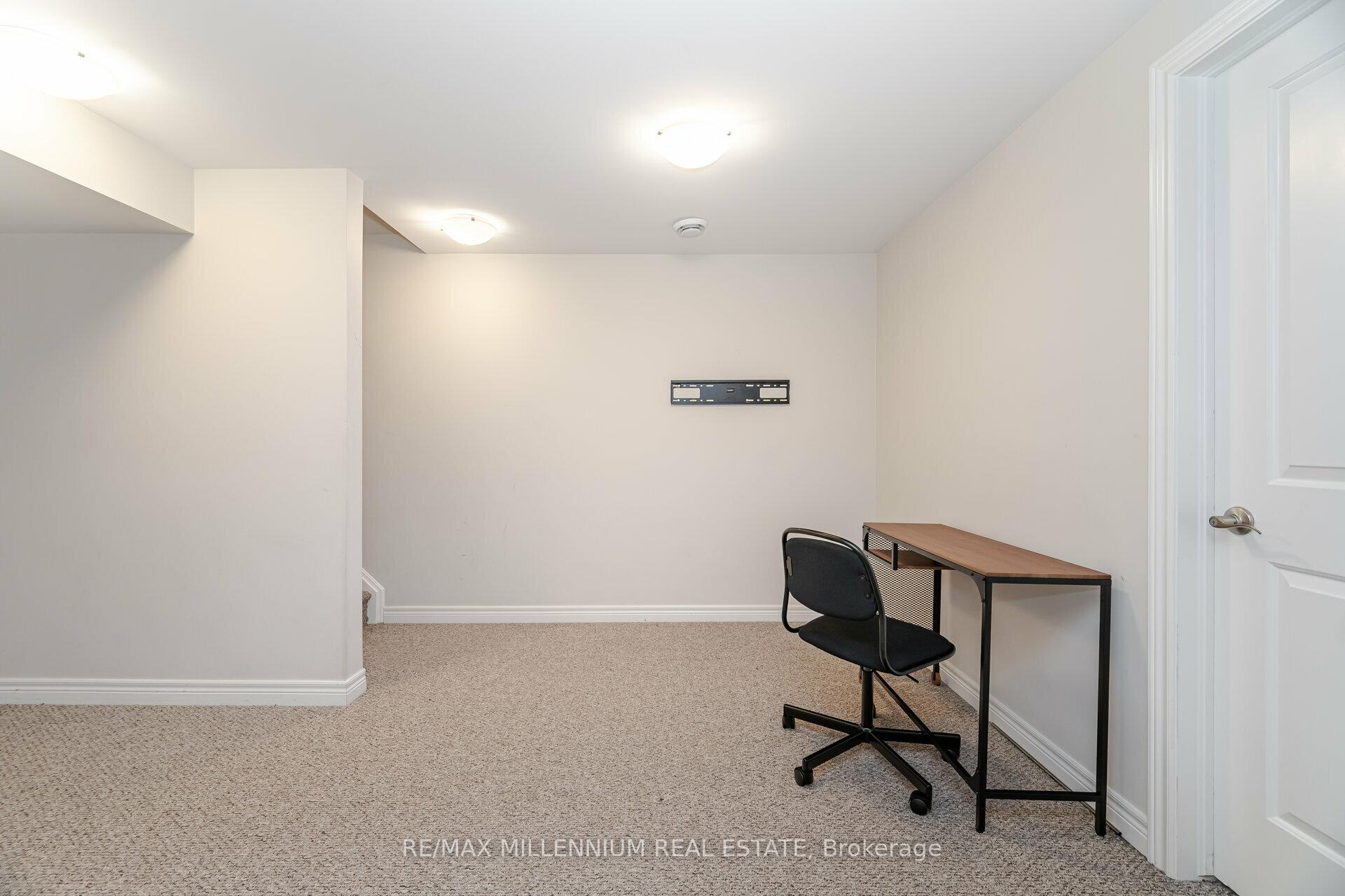 Photo 31 of Unit 5, 68 Turbina Court, Grimsby, Grimsby East — HOMEH