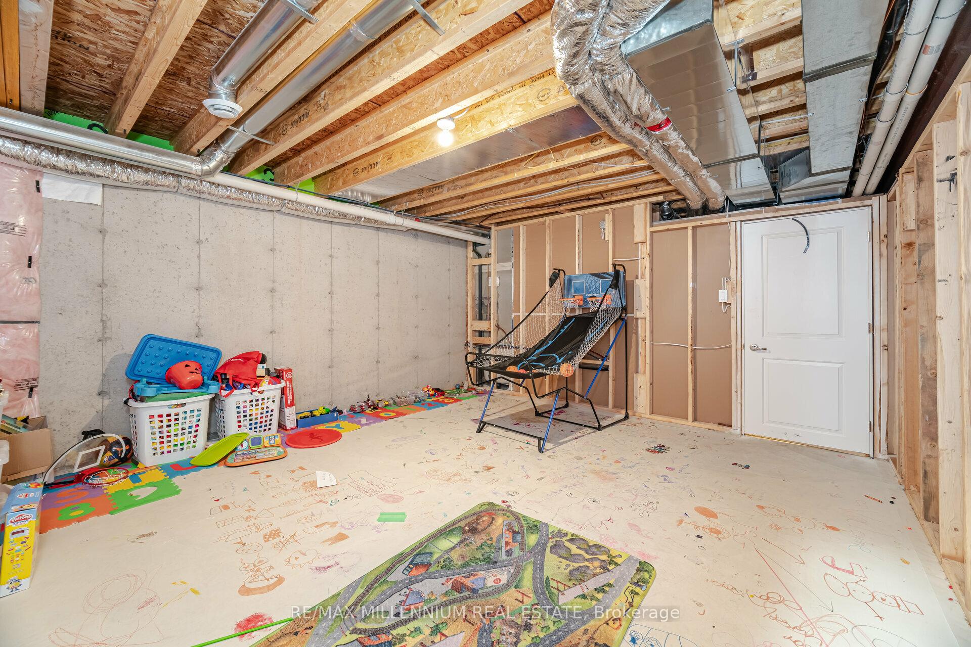 Photo 36 of Unit 5, 68 Turbina Court, Grimsby, Grimsby East — HOMEH