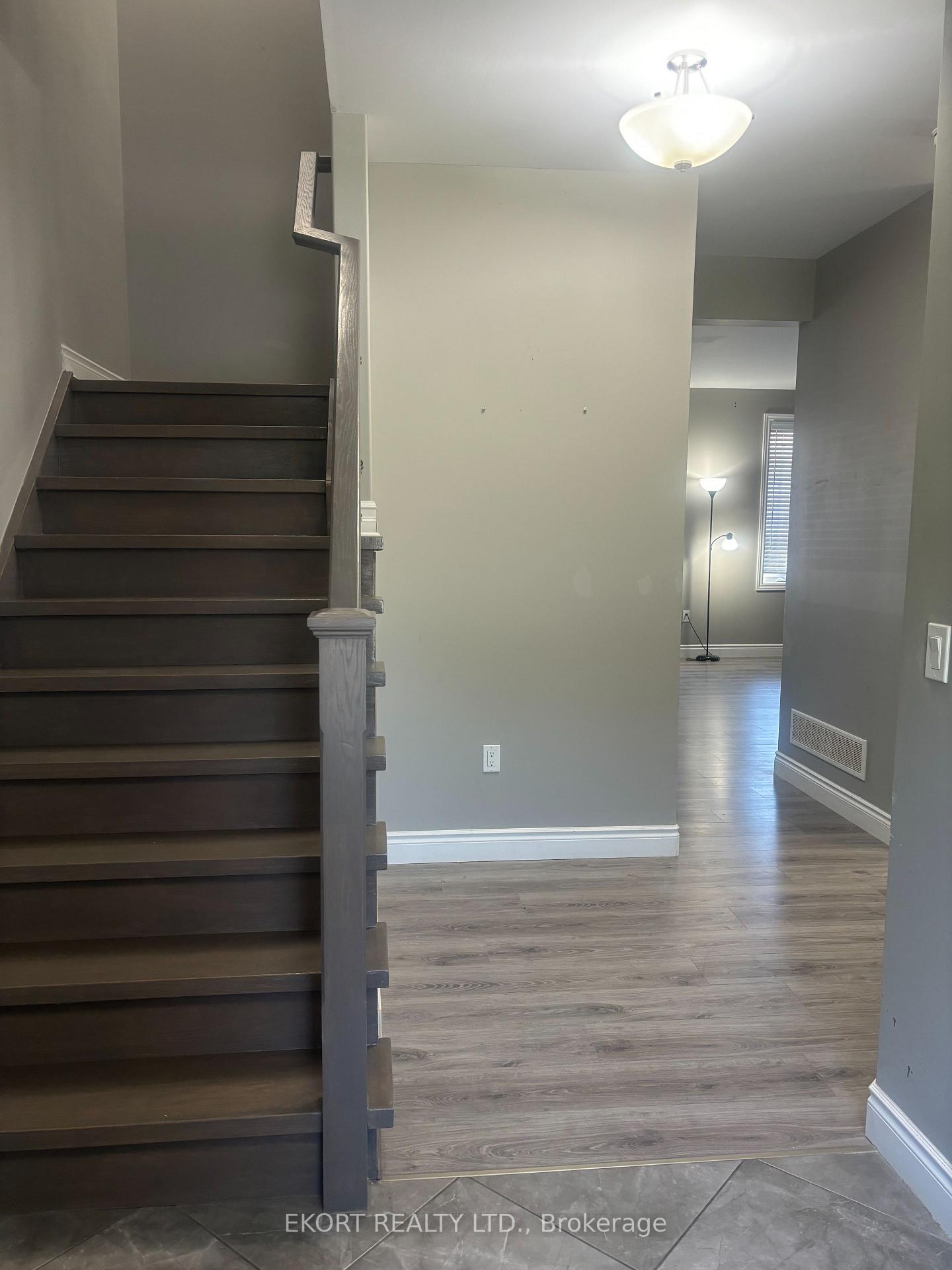 Photo 8 of 9 Laurel Street, Belleville, Thurlow Ward — HOMEH