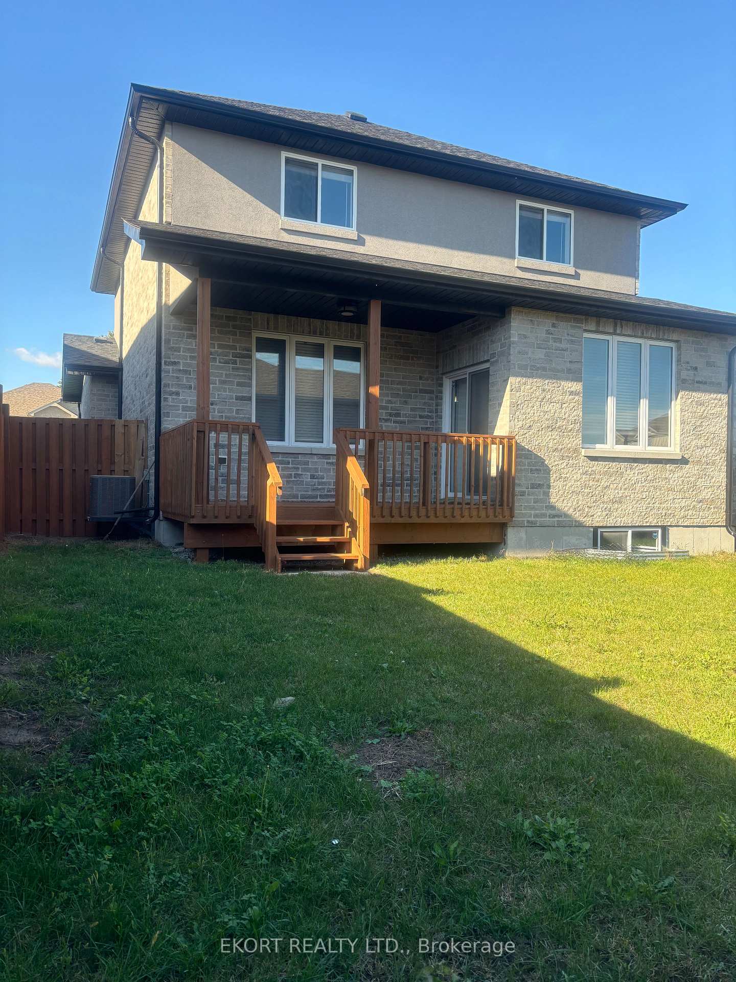 Photo 17 of 9 Laurel Street, Belleville, Thurlow Ward — HOMEH