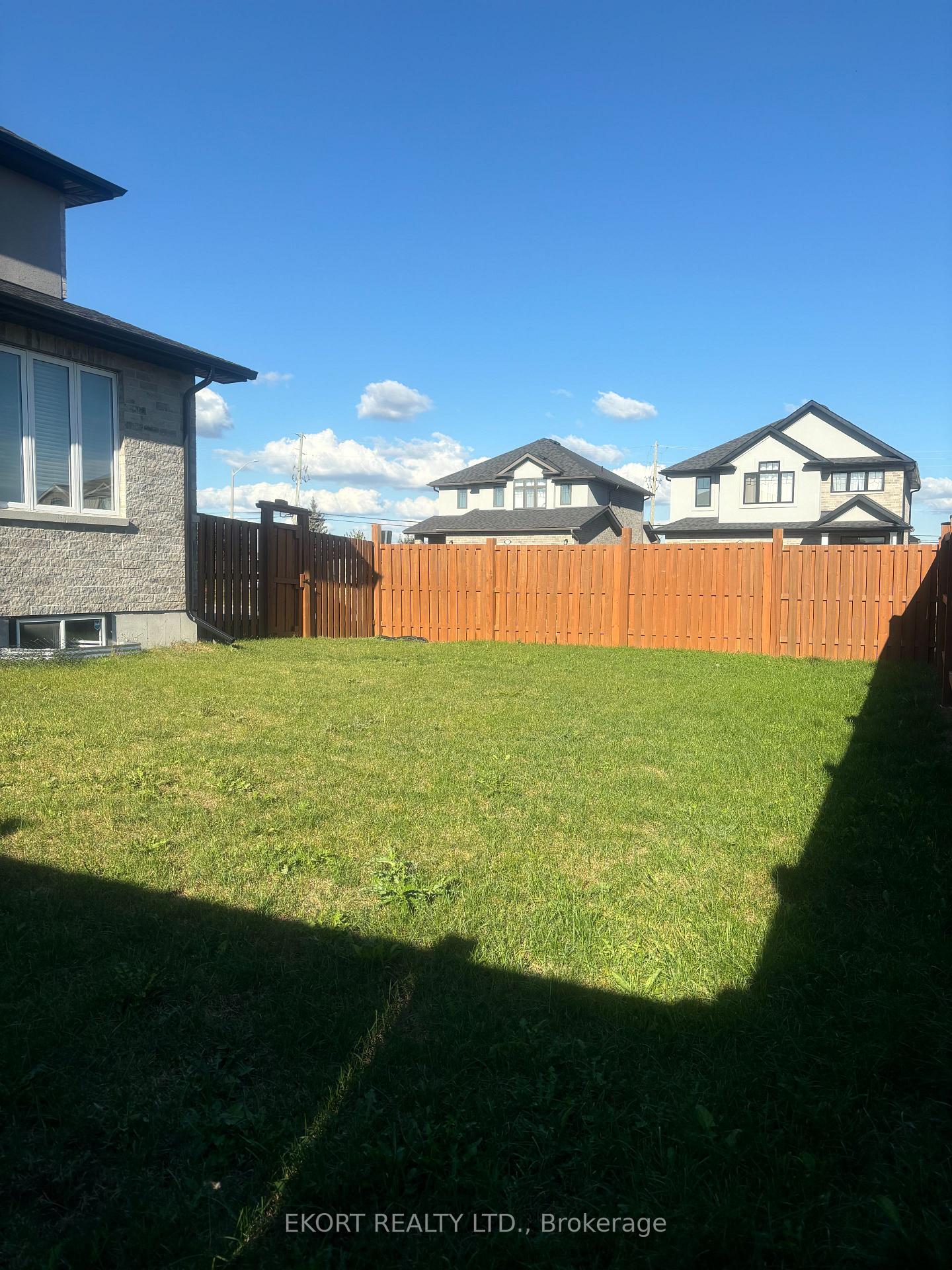 Photo 22 of 9 Laurel Street, Belleville, Thurlow Ward — HOMEH
