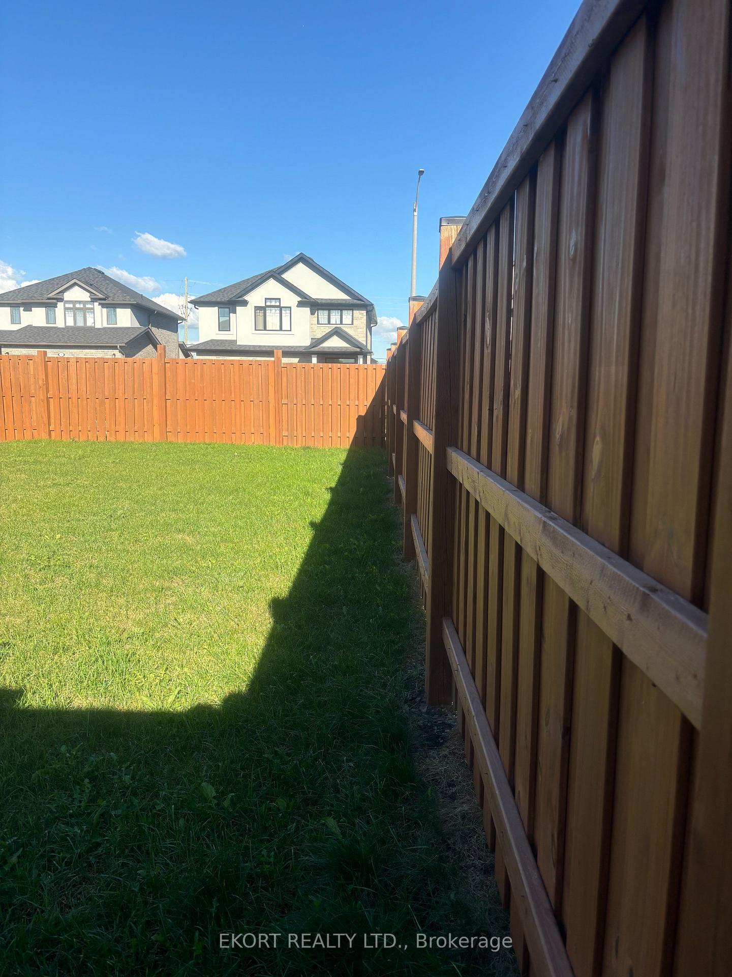 Photo 21 of 9 Laurel Street, Belleville, Thurlow Ward — HOMEH
