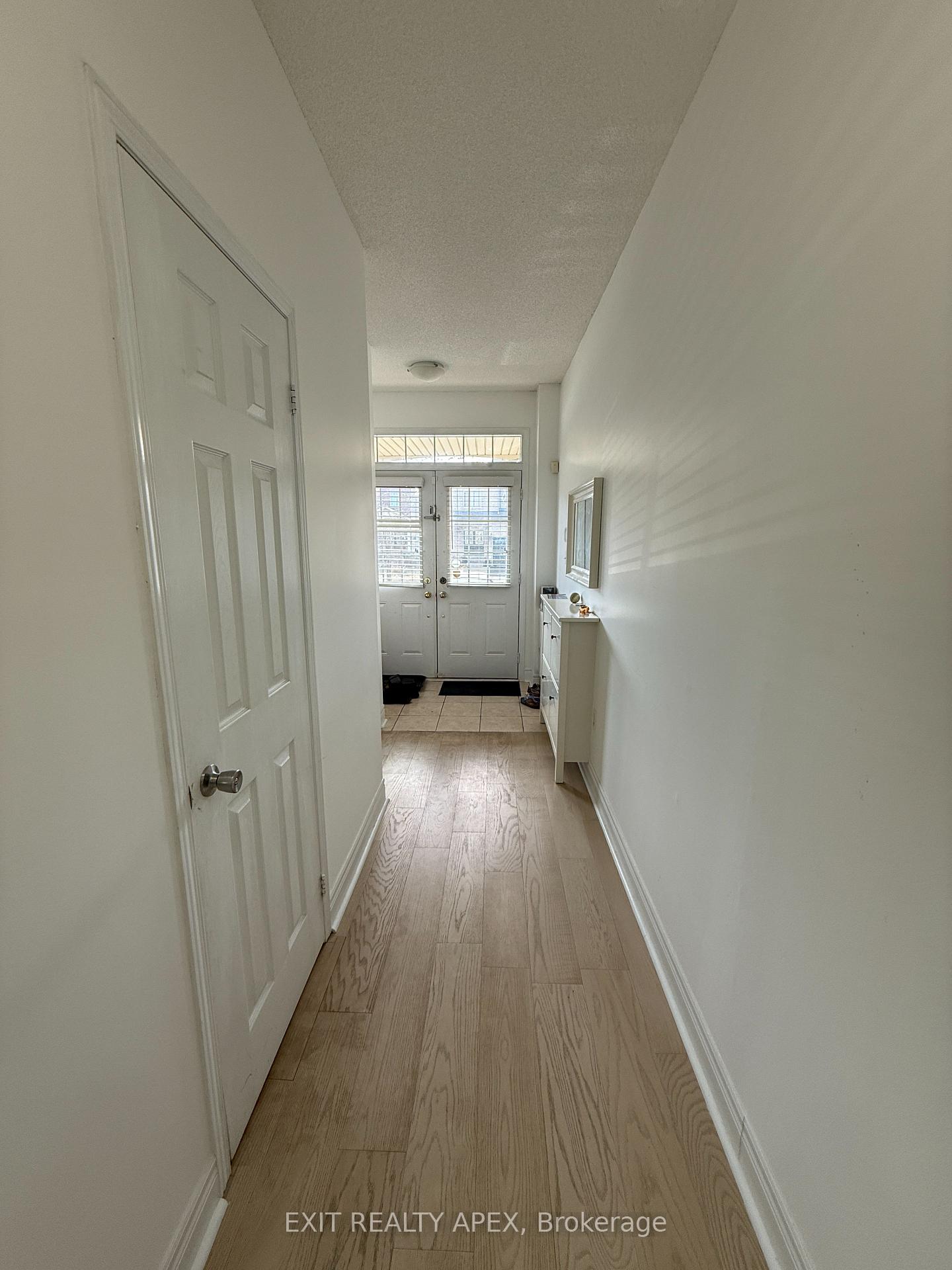 Photo 7 of 78 Fandago Drive, Brampton, Credit Valley — HOMEH