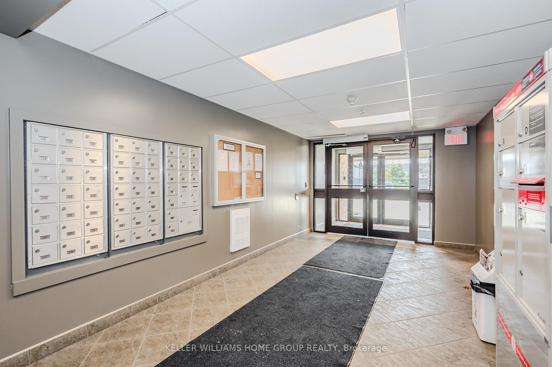 Photo 4 of Unit 412, 45 Kingsbury Square, Guelph, Pineridge/Westminster Woods — HOMEH