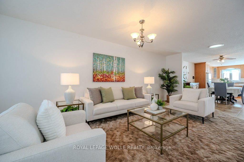 Photo 9 of Unit 3, 6906 Elgin Street, Perth East, Millbank — HOMEH