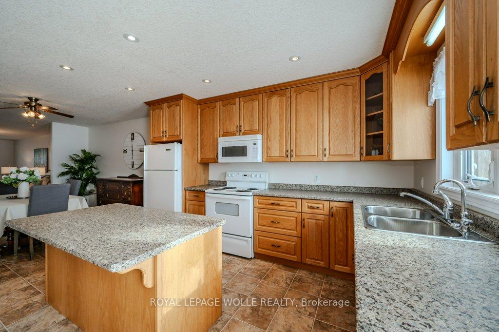 Photo 21 of Unit 3, 6906 Elgin Street, Perth East, Millbank — HOMEH