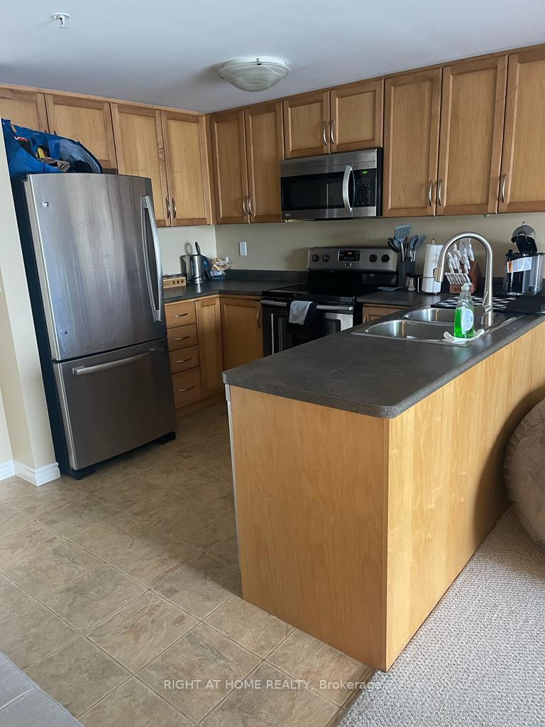 Photo 3 of Unit 404, 41 Goodwin Drive, Guelph, Pineridge/Westminster Woods — HOMEH