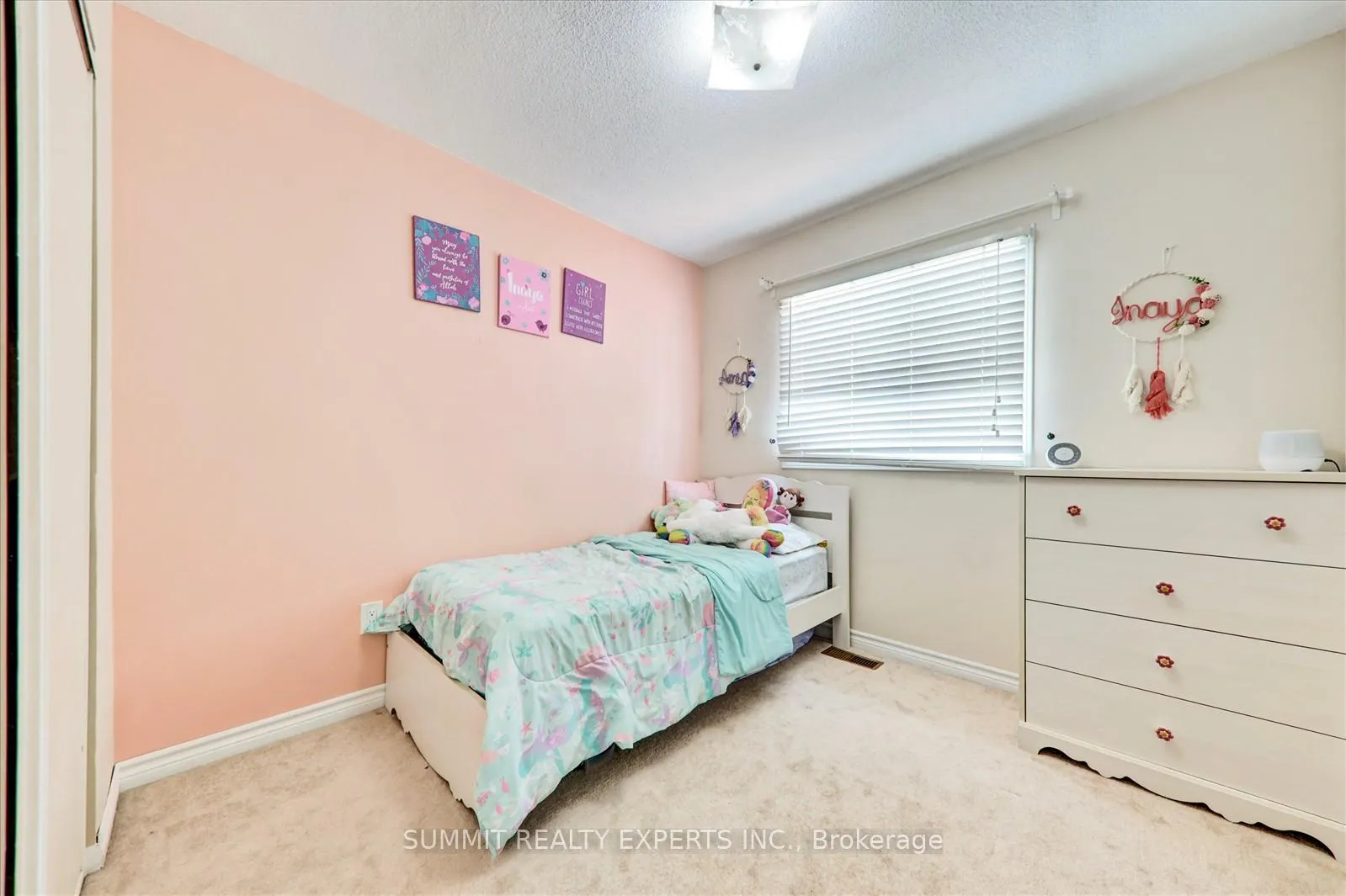 Photo 24 of 16 Candler Court, Clarington, Bowmanville — HOMEH