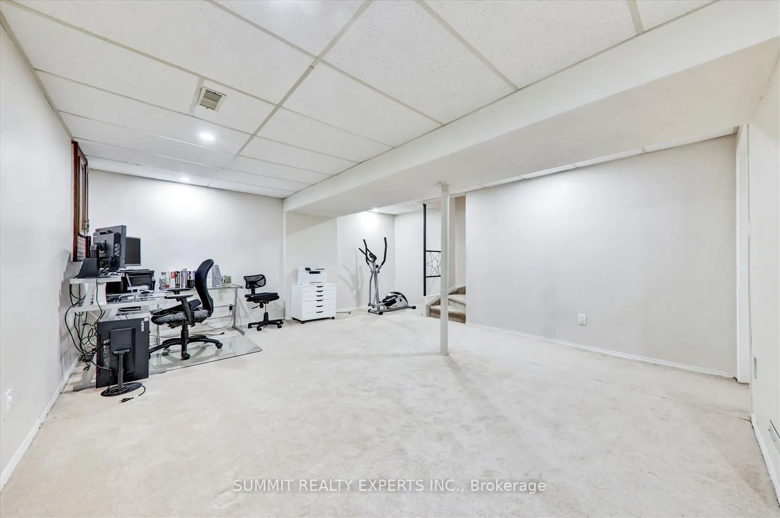 Photo 28 of 16 Candler Court, Clarington, Bowmanville — HOMEH