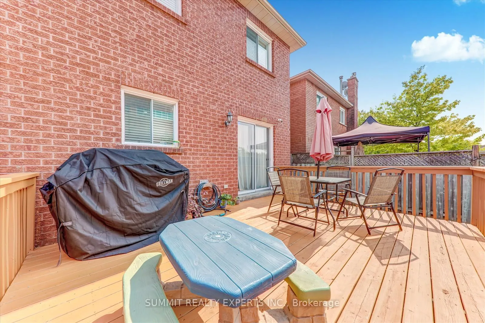 Photo 32 of 16 Candler Court, Clarington, Bowmanville — HOMEH