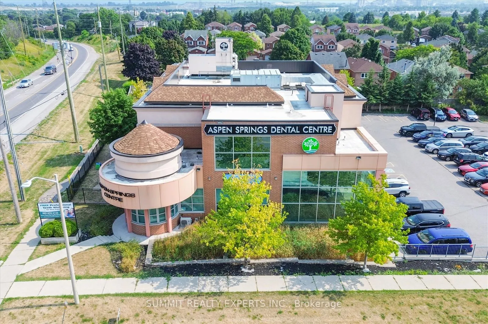 Photo 37 of 16 Candler Court, Clarington, Bowmanville — HOMEH