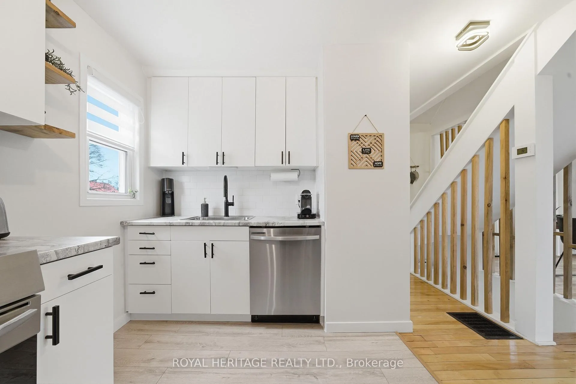 Photo 20 of 35 Mikel Avenue, Belleville, Belleville Ward — HOMEH