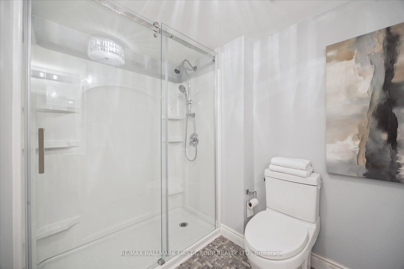 Photo 20 of Unit 102, 360 Watson Street W, Whitby, Port Whitby — HOMEH