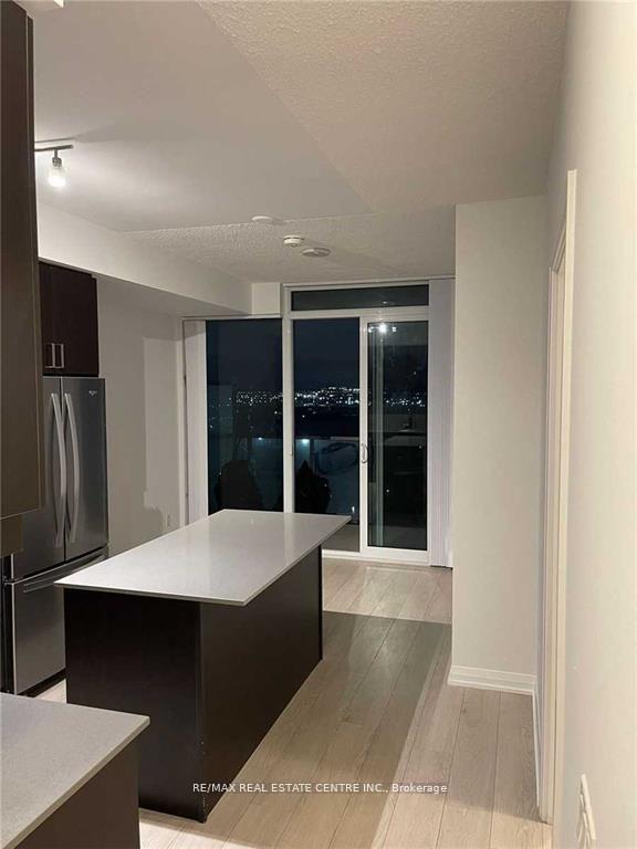 Photo 7 of Unit 2002, 7895 Jane Street, Vaughan, Concord — HOMEH