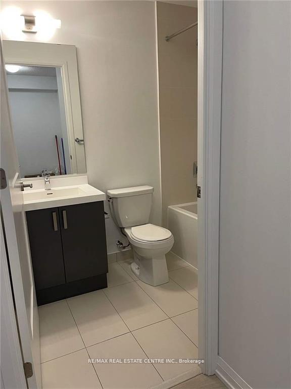 Photo 15 of Unit 2002, 7895 Jane Street, Vaughan, Concord — HOMEH