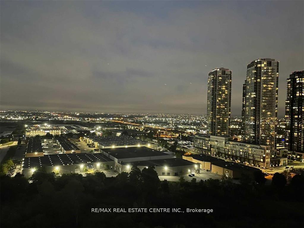 Photo 20 of Unit 2002, 7895 Jane Street, Vaughan, Concord — HOMEH