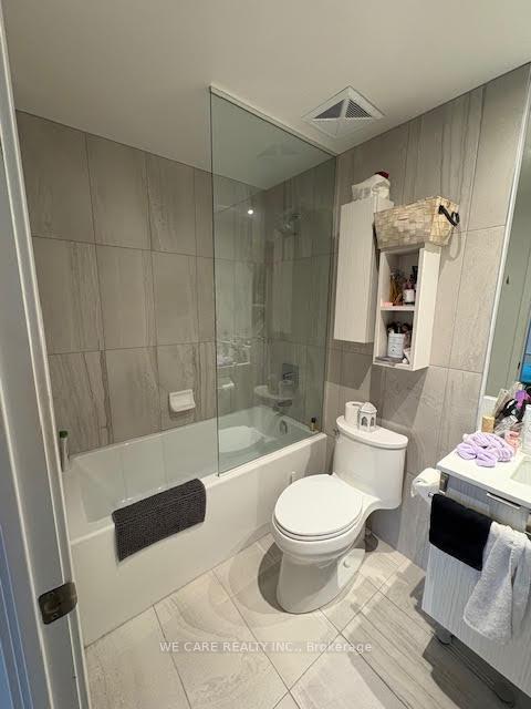 Photo 10 of Unit 805, 195 Redpath Avenue, Toronto, Mount Pleasant West — HOMEH