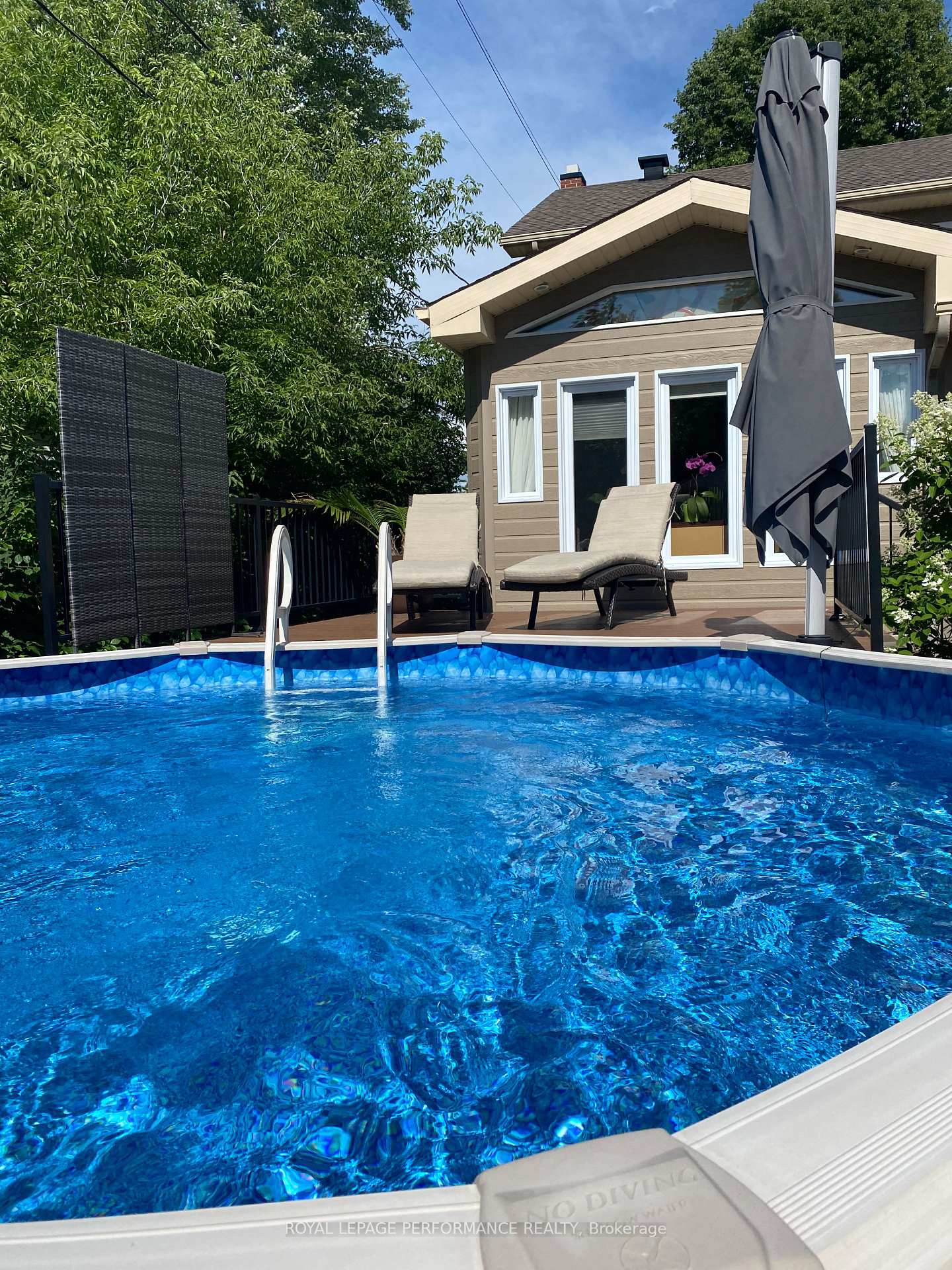 Photo 40 of 2030 Vincent Street, Ottawa, Elmvale Acres — HOMEH