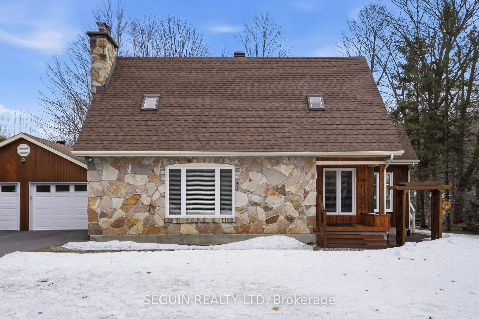 Photo 2 of 1165 Golf Road, Champlain, Champlain Twp — HOMEH