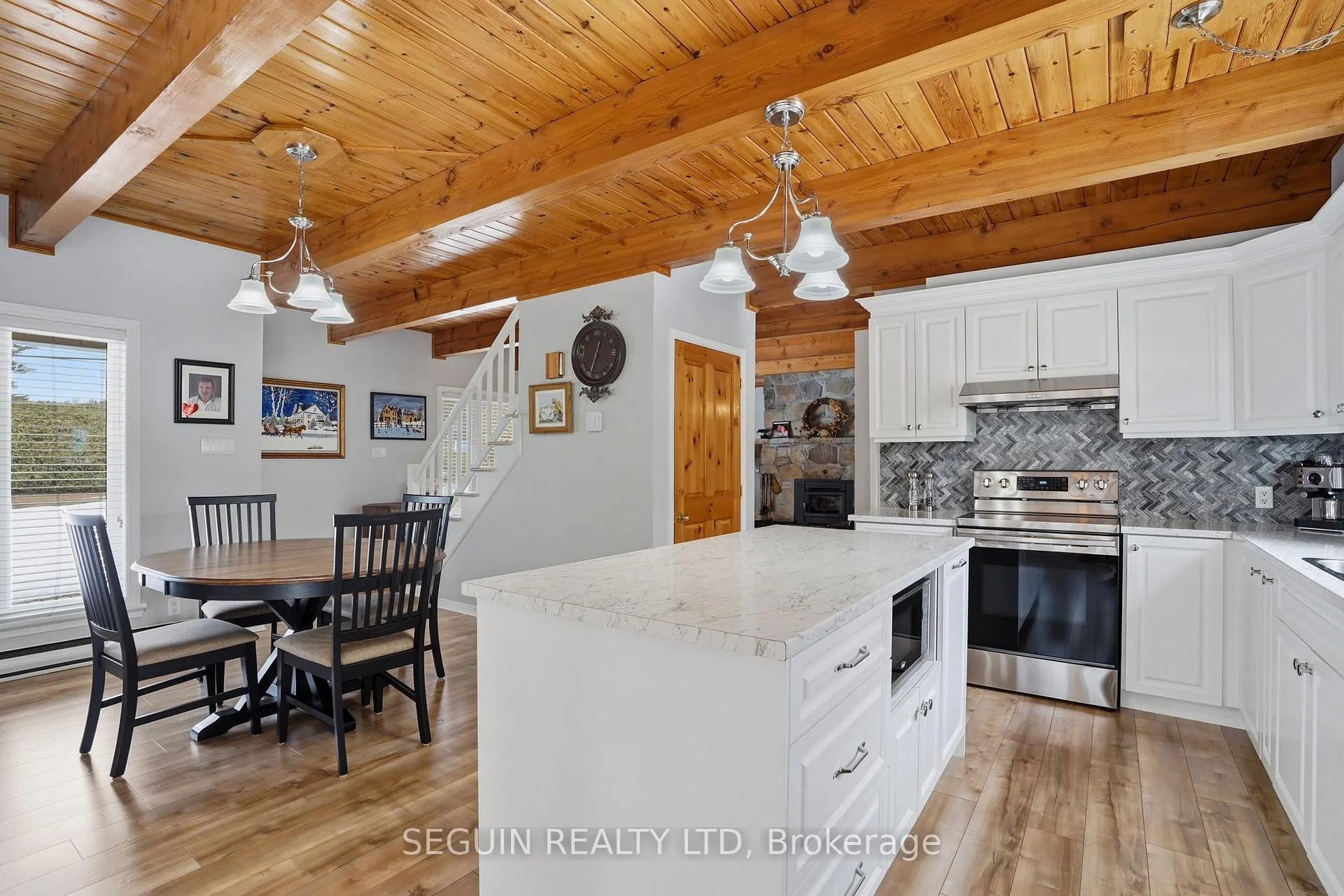 Photo 15 of 1165 Golf Road, Champlain, Champlain Twp — HOMEH