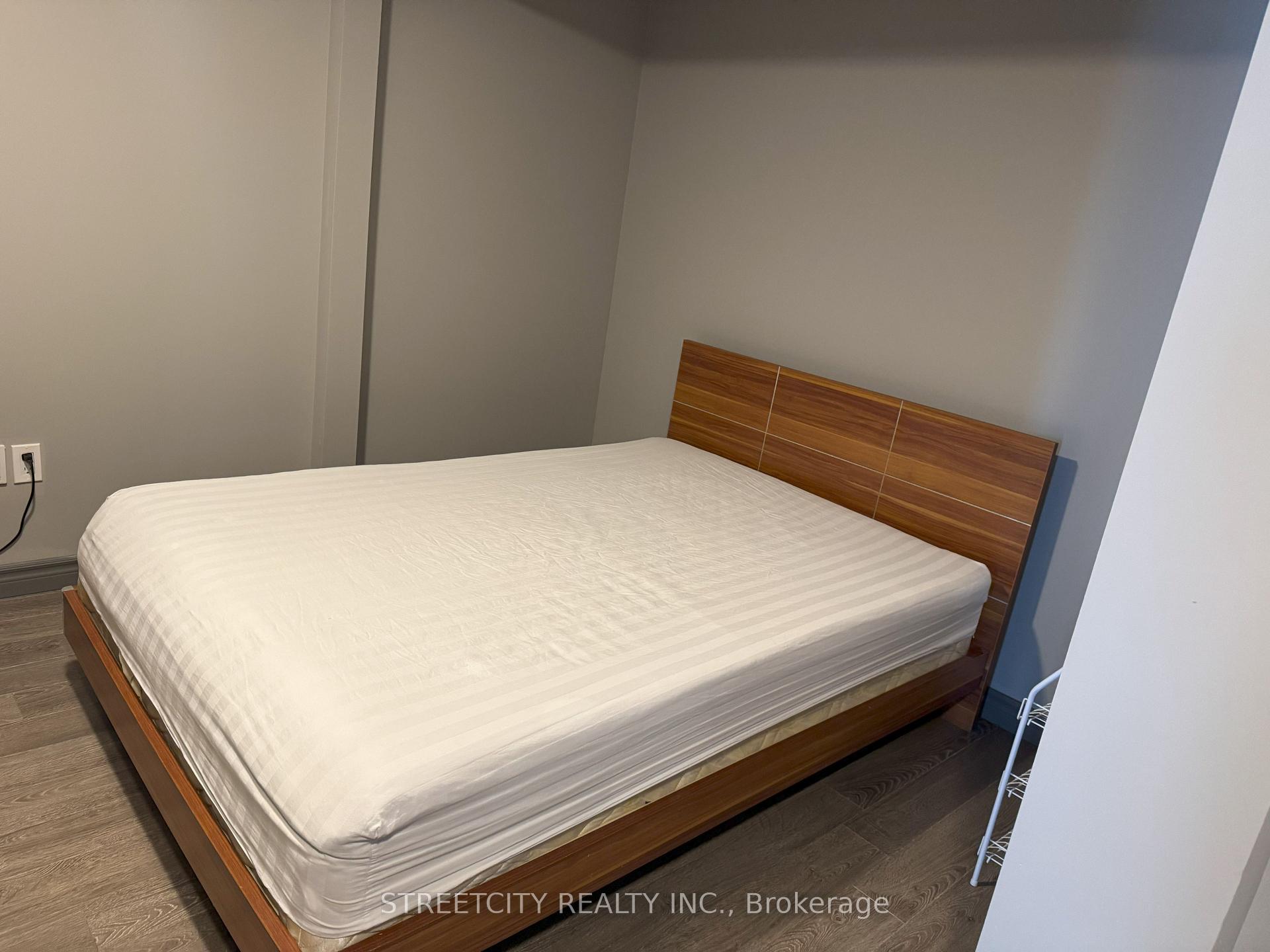 Photo 8 of Unit 508, 321 Spruce Street, Waterloo — HOMEH