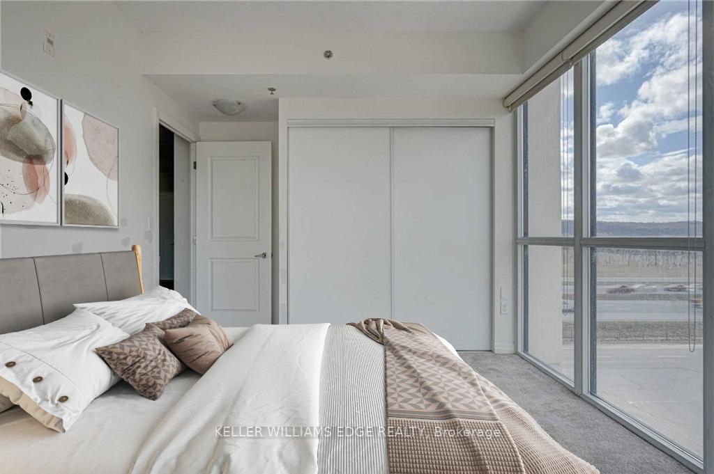 Photo 5 of Unit 401, 560 North Service Road, Grimsby, Grimsby Beach — HOMEH