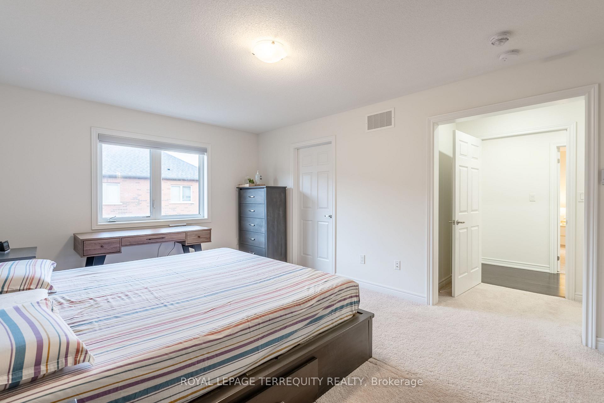 Photo 33 of 10 Schoolbridge Street, Ajax, Northwest Ajax — HOMEH